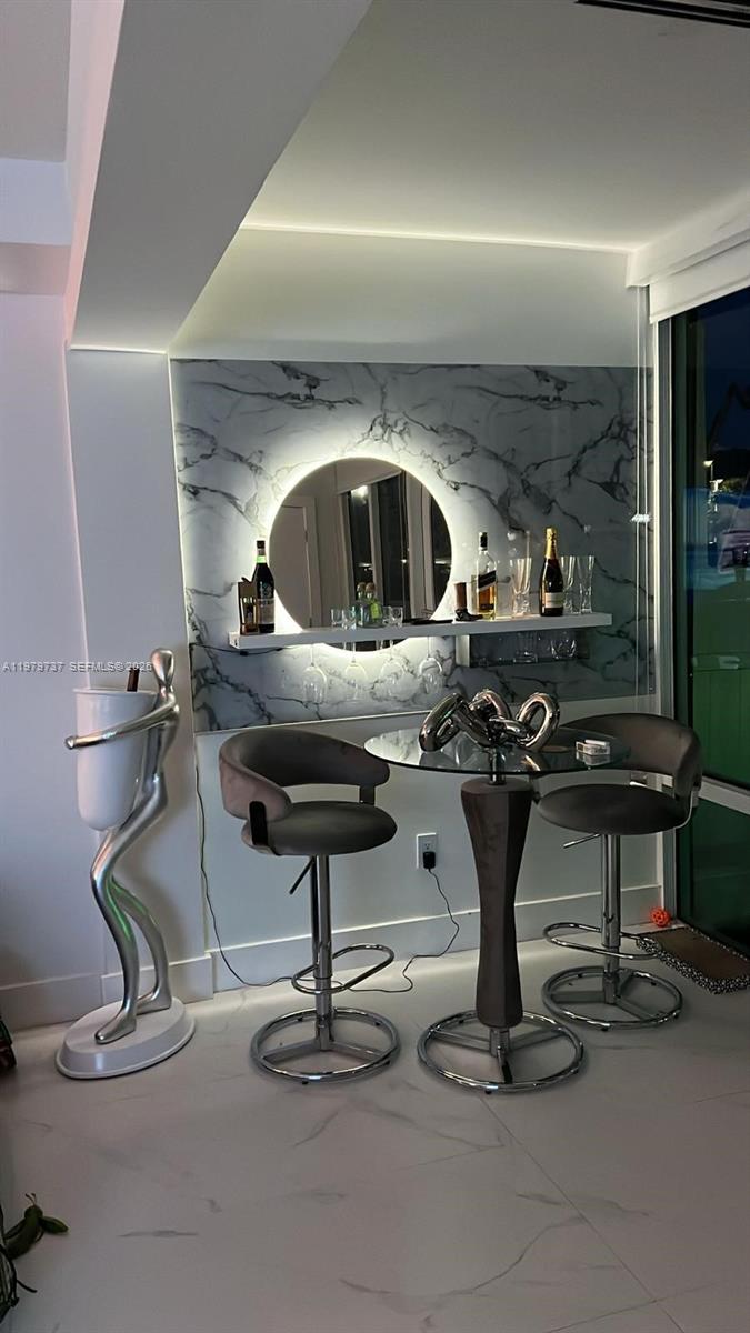 BEACH CLUB VILLAS CONDO - Residential