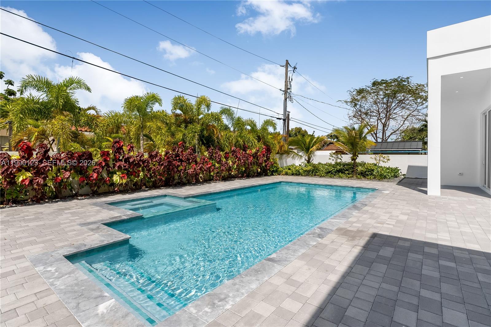 VANDERBILT PARK - Residential