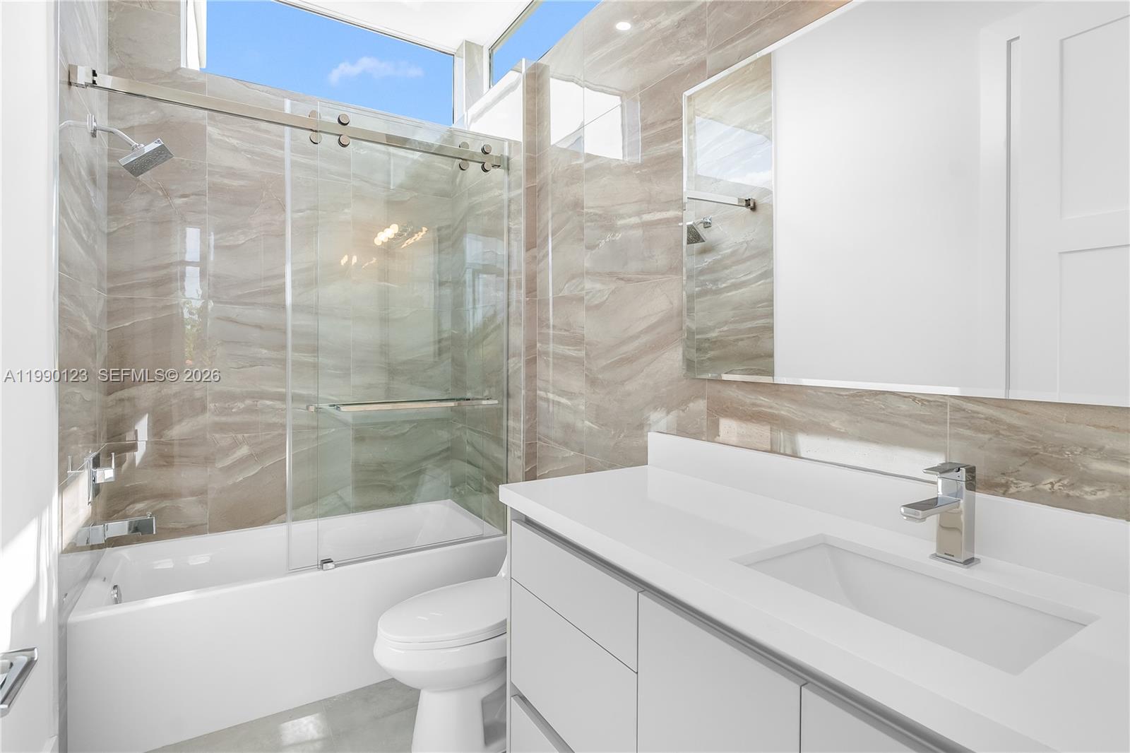 VANDERBILT PARK - Residential