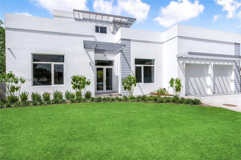 Photo of 9895 NW 26th St, Doral, FL 33172 (MLS # A11990123)