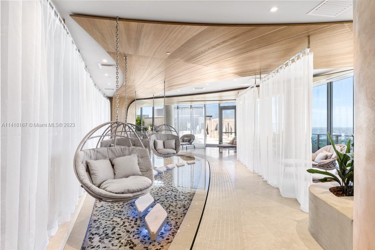 Brickell Flatiron - Residential Lease