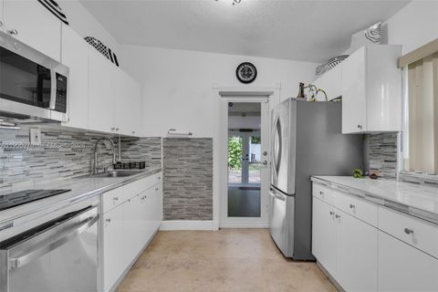 13800 NW 2nd Ave North Miami FL 33168