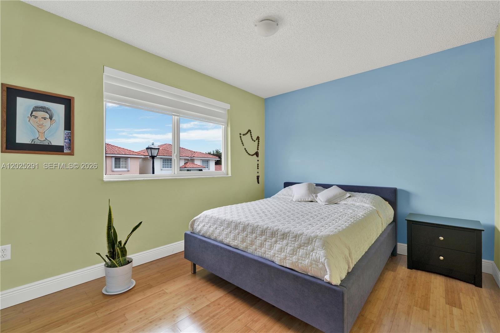 FOREST LAKES GARDENS SEC - Residential