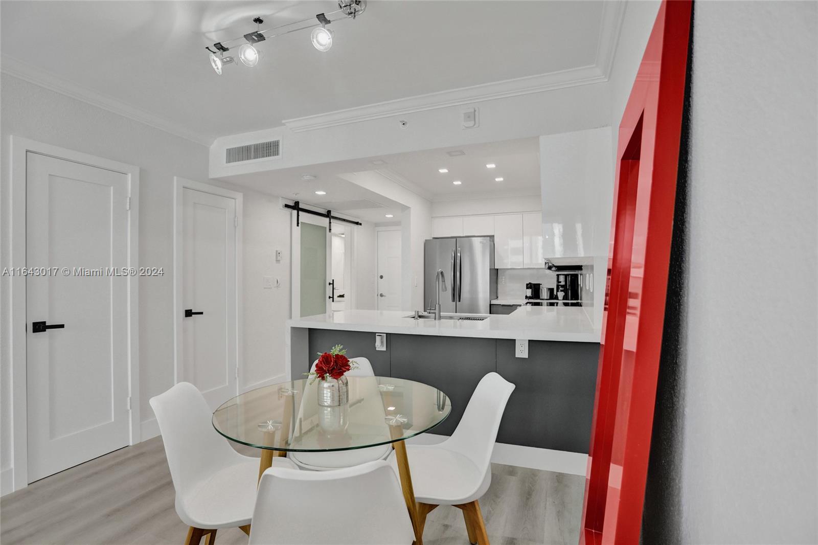 WAVE CONDO - Residential Lease