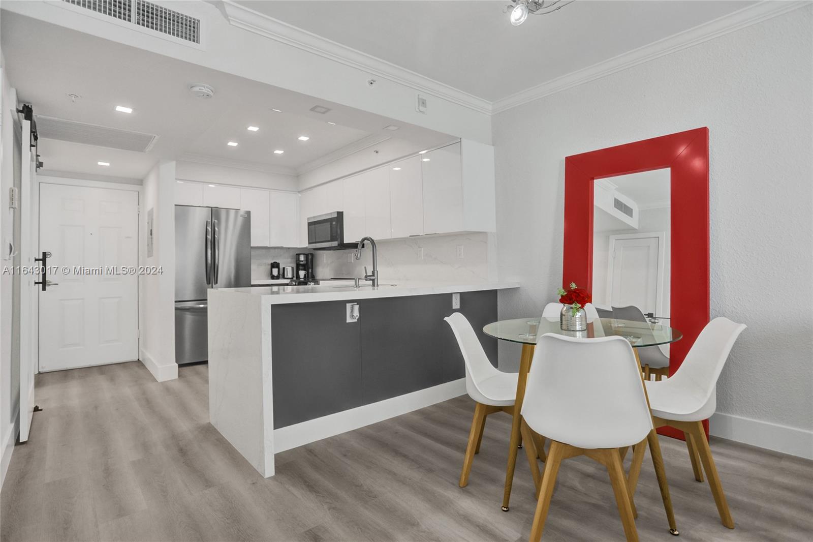 WAVE CONDO - Residential Lease
