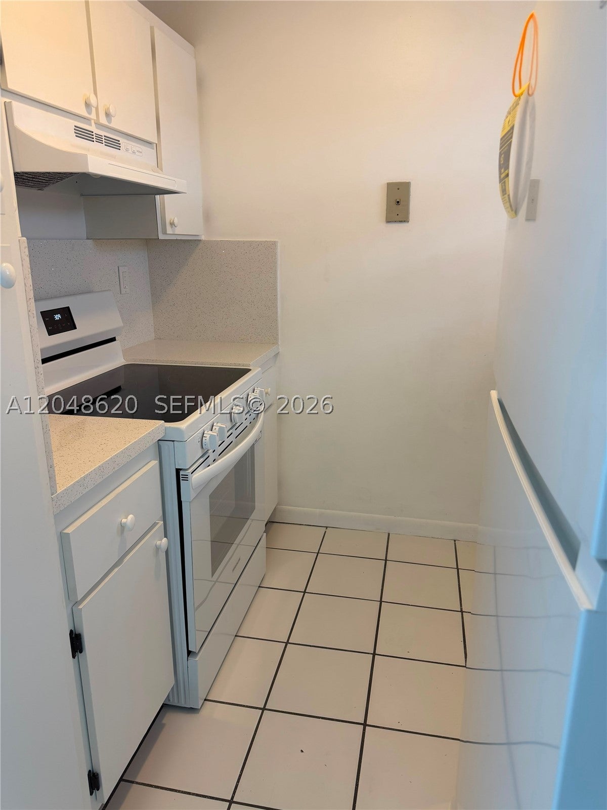 600 NW 32nd Pl 312, Miami FL 33125