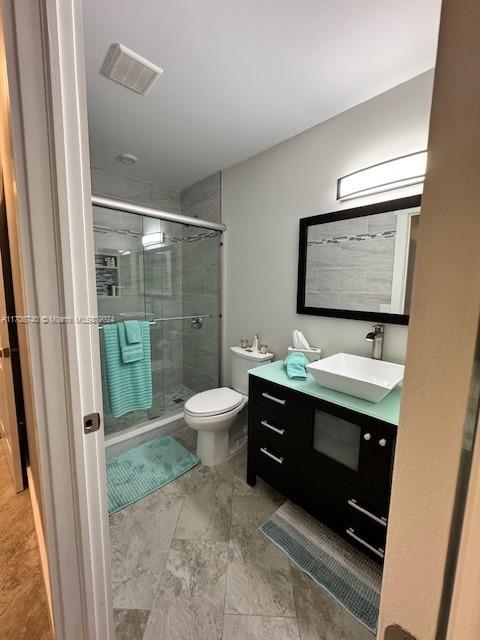 WHISPER WALK - Residential Lease