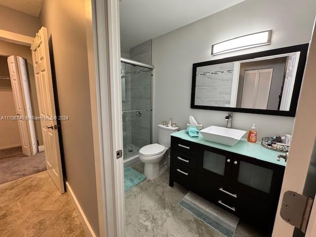 WHISPER WALK - Residential Lease