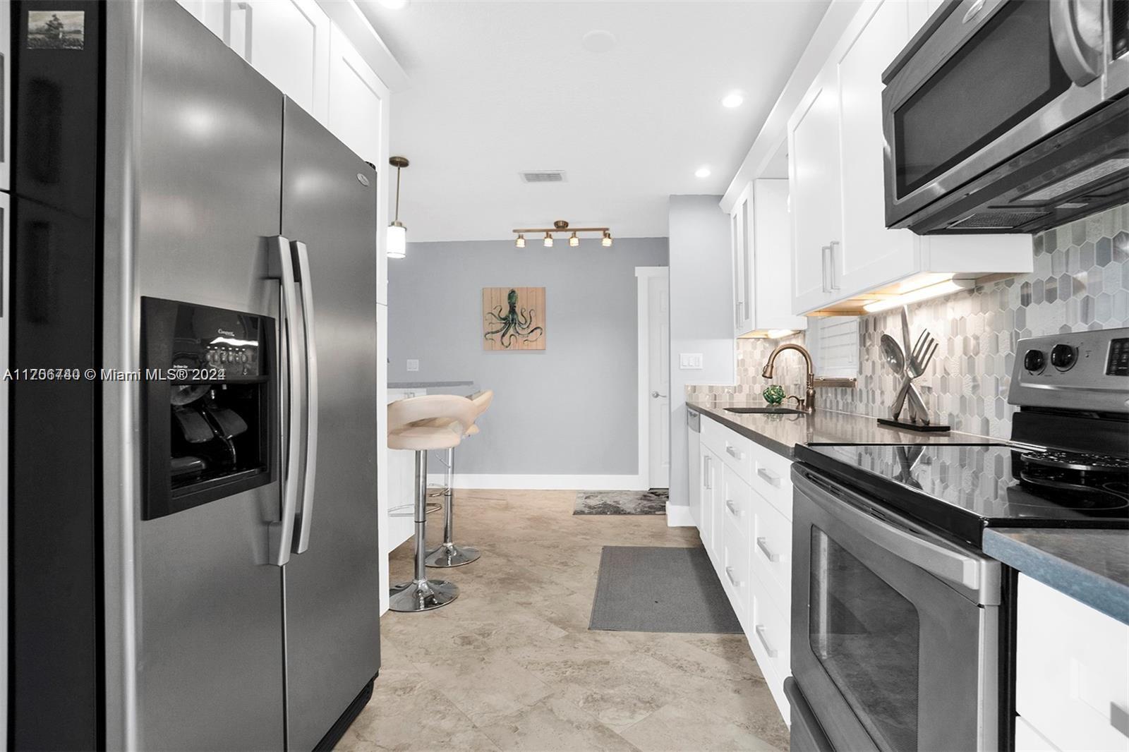 WHISPER WALK - Residential Lease