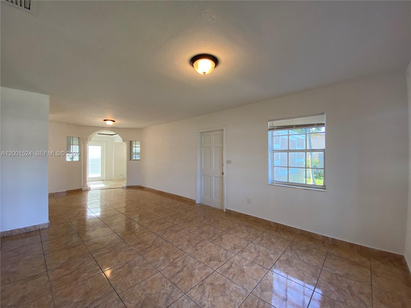 CUTLER RIDGE SEC 3 - Residential Lease