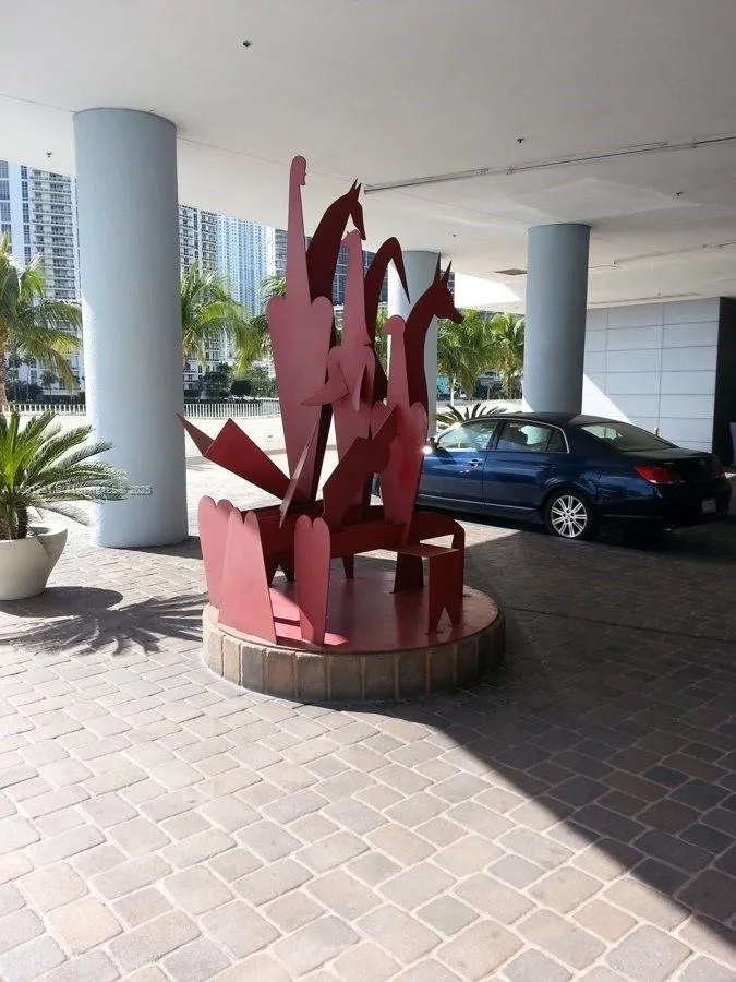 Miami, Florida 33131, United States, 1 Bedroom Bedrooms, ,1 BathroomBathrooms,Residential,Active,129308