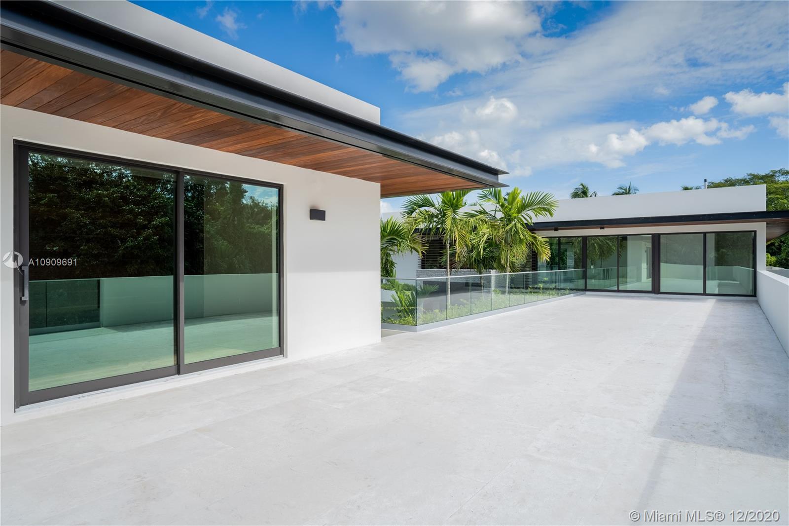 PONCE DE LEON HGTS - Residential