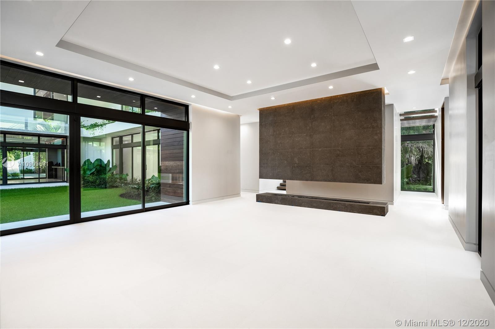 PONCE DE LEON HGTS - Residential