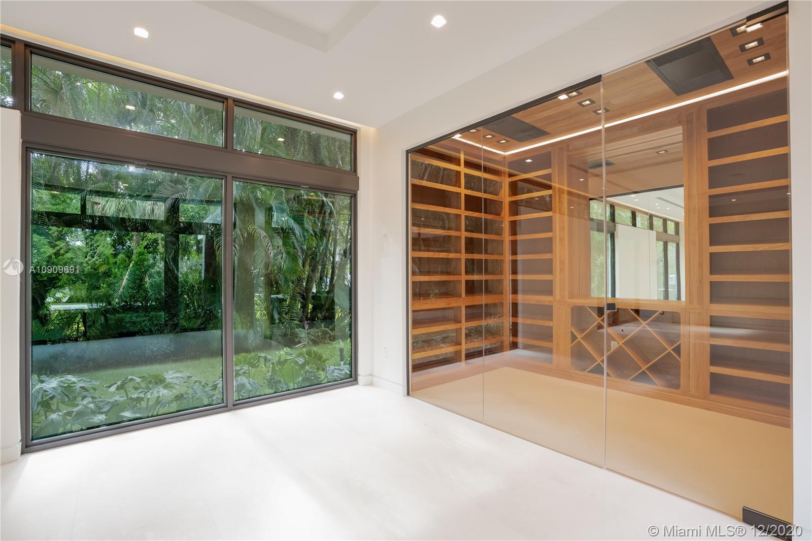 PONCE DE LEON HGTS - Residential