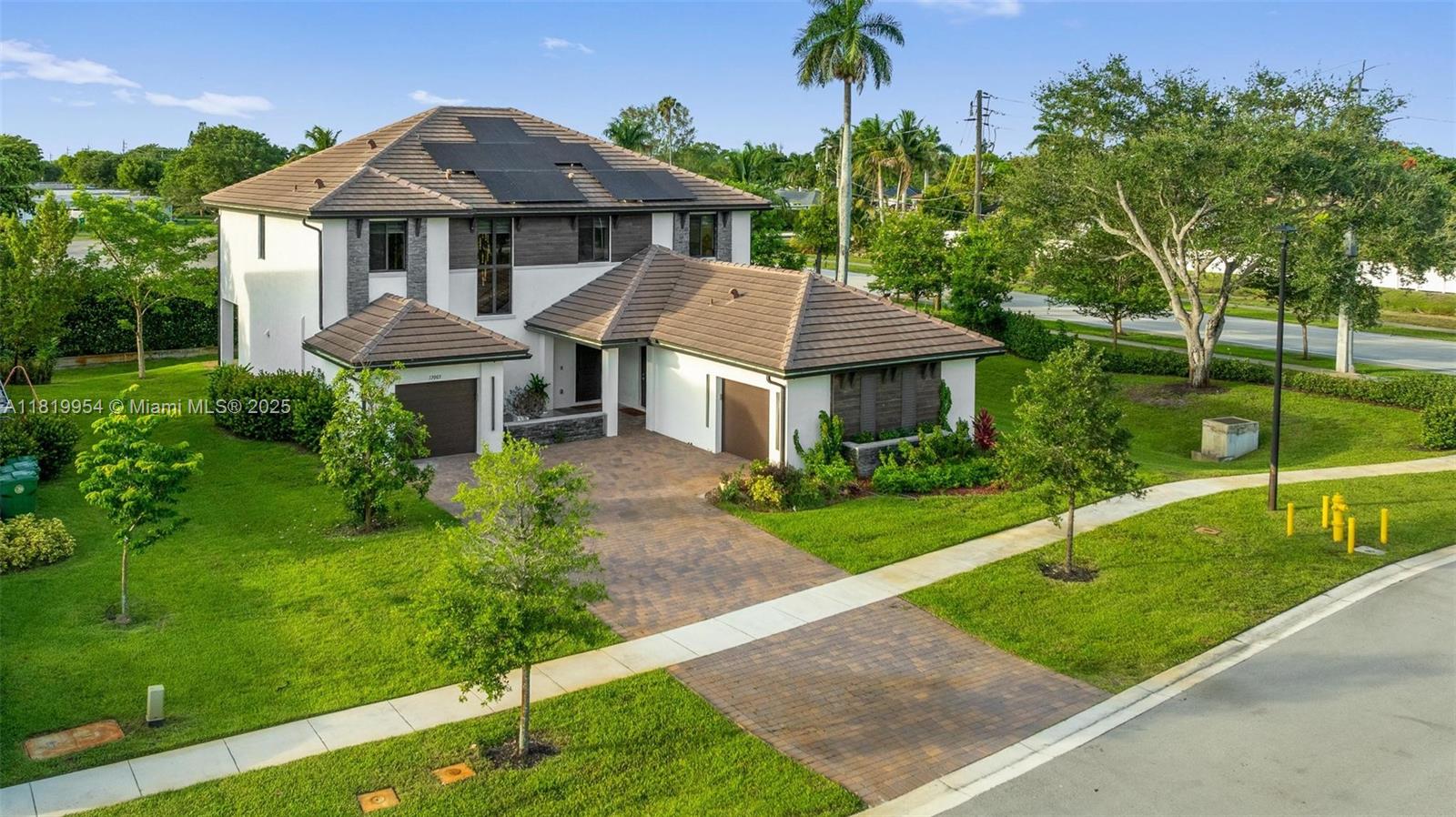 Property for Sale at 13005 Addilyn Ct, Davie, Broward County, Florida - Bedrooms: 5 
Bathrooms: 5  - $1,850,000
