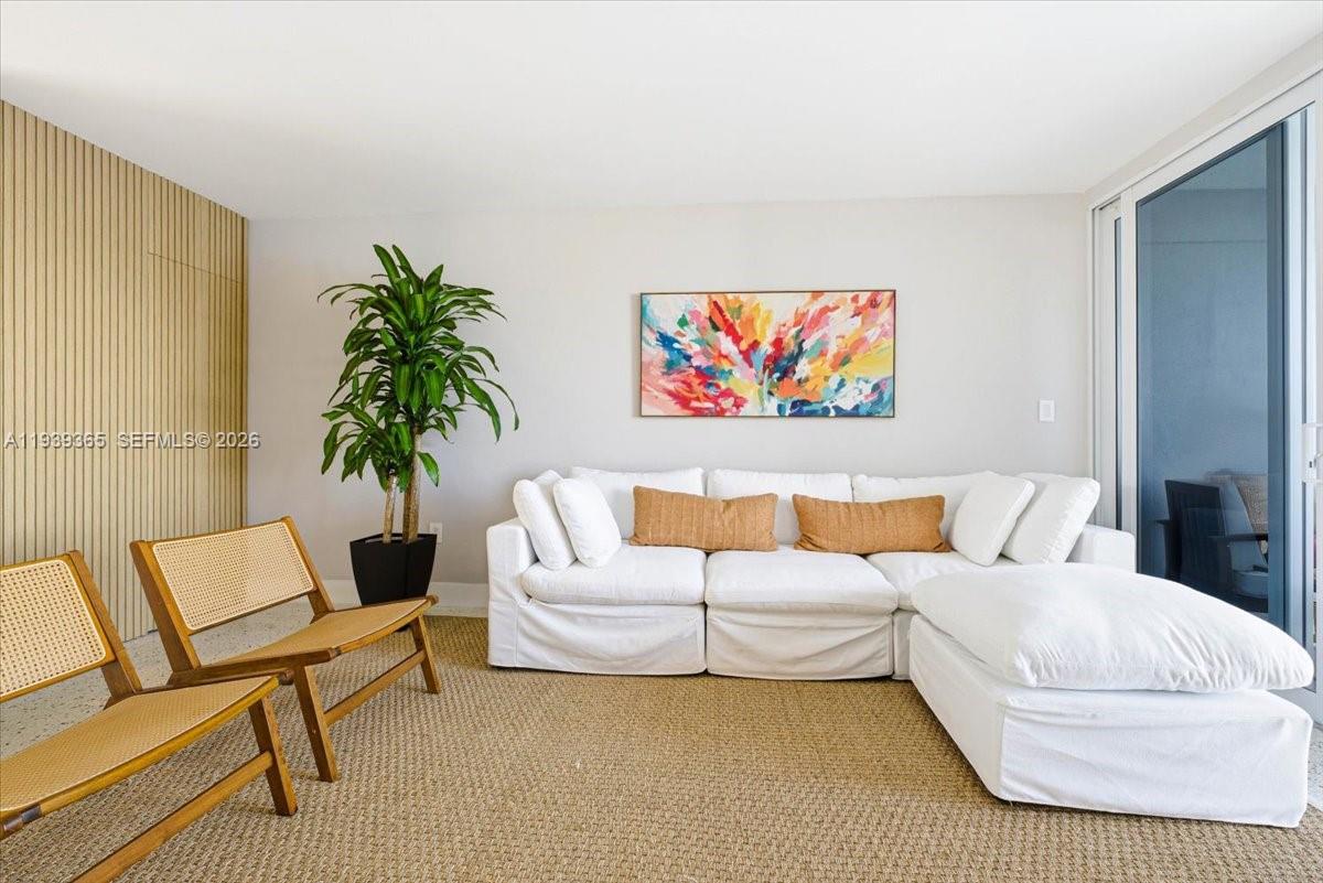 SUNRISE BAY CLUB CO-OP - Residential