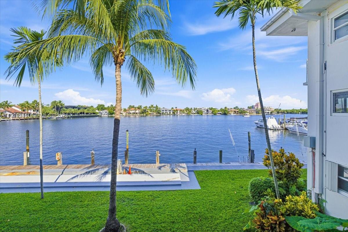 SUNRISE BAY CLUB CO-OP - Residential