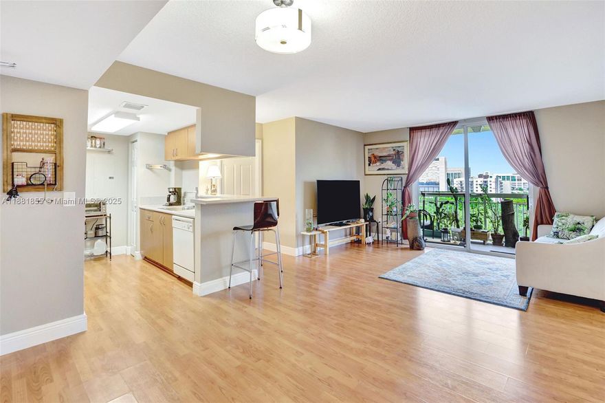 Live the Miami lifestyle in this spacious 2-bed, 2-bath rental with skyline views. Perfectly located across from the Metrorail for easy access to Brickell, Wynwood, Miami International Airport, and nearby hospitals. The secure building offers in-unit laundry, gated parking, a fitness center, and a rooftop lounge with panoramic skyline and river views. A great choice for medical professionals, commuters, or anyone seeking comfort and convenience in a prime location.