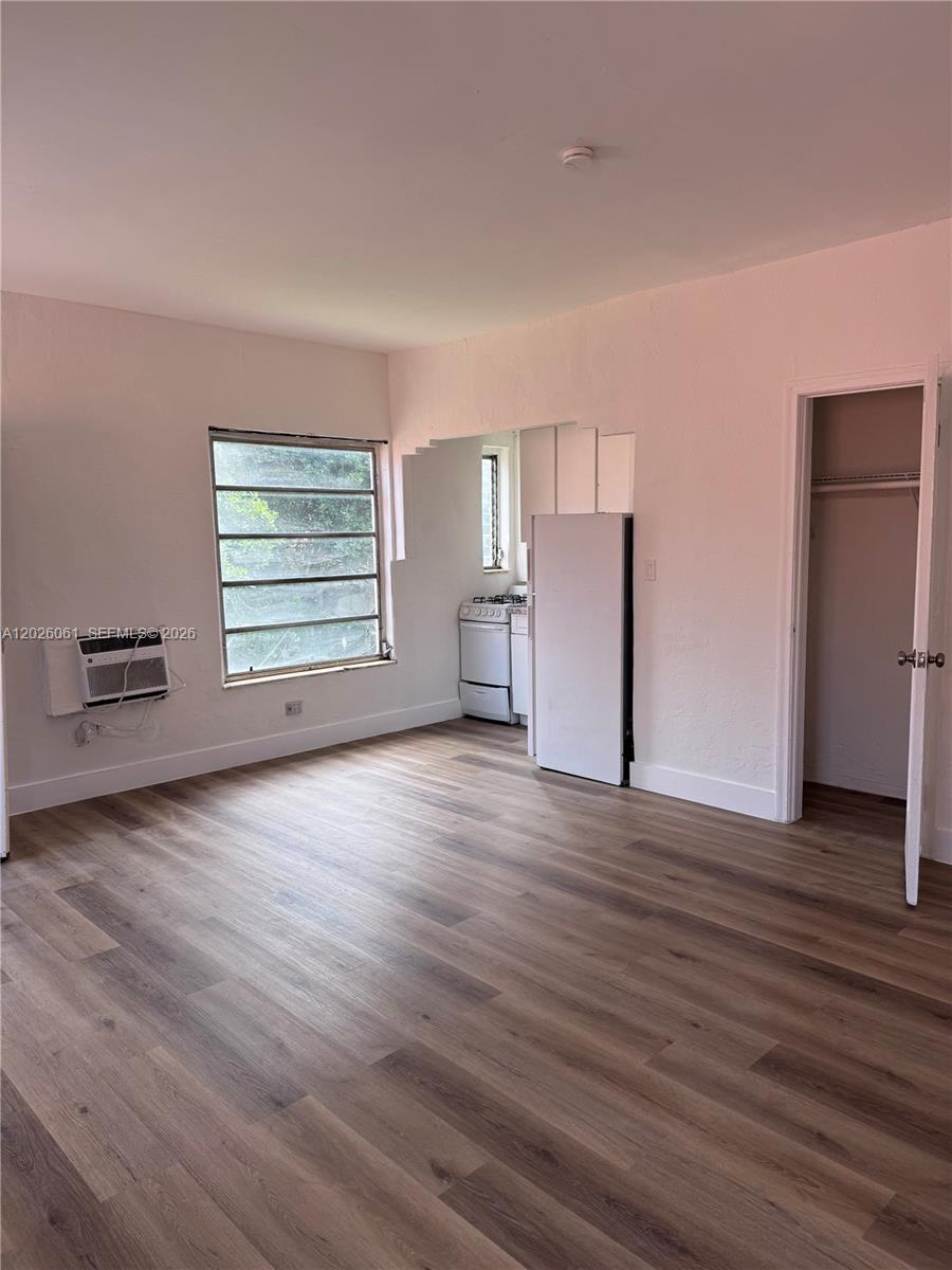825 Alton Road 8