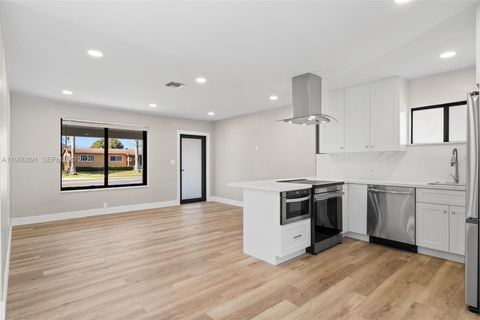 19335 Franjo Rd Cutler Bay FL 33157