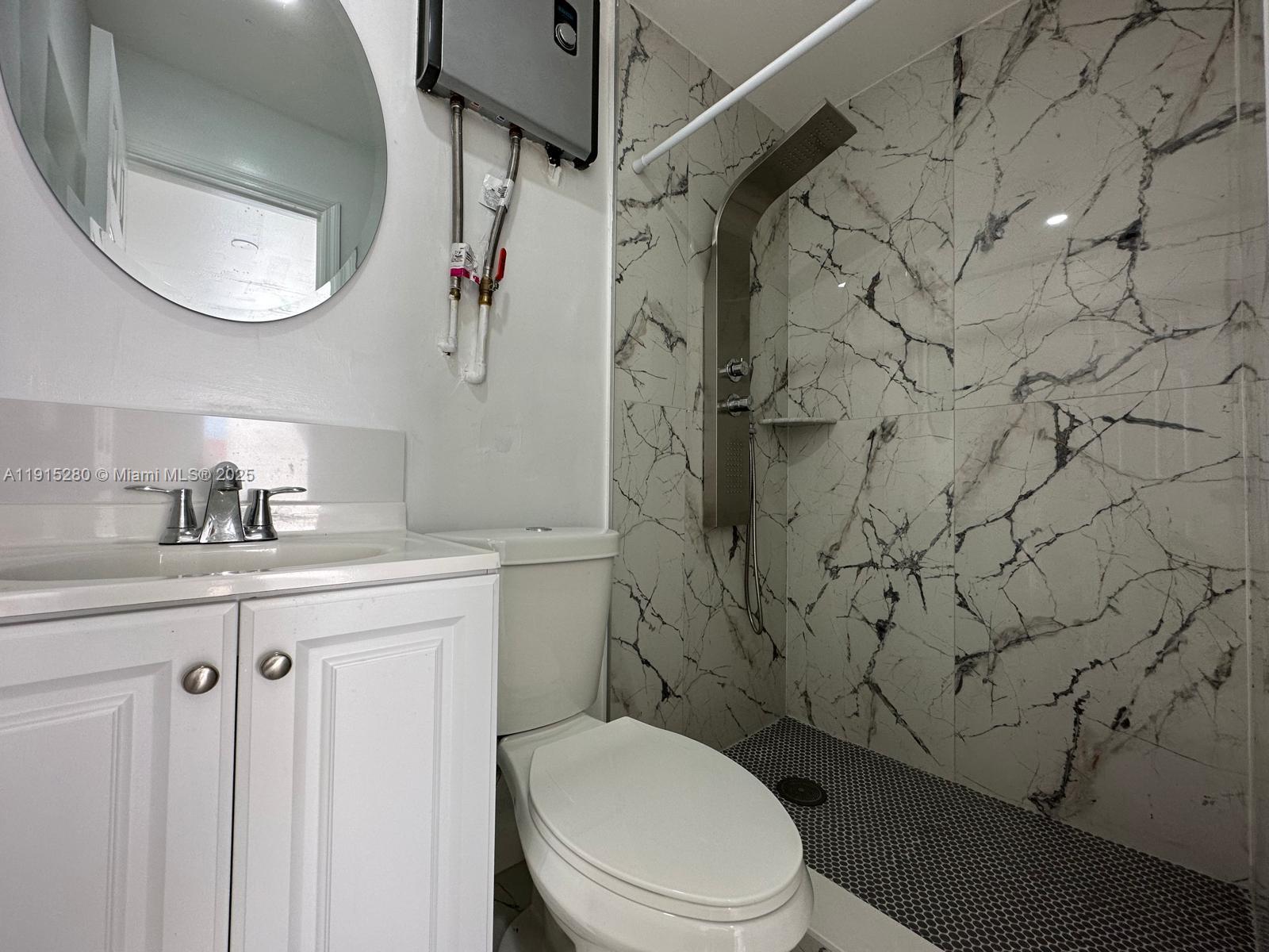 LAKE POINTE SEC 4 - Residential Lease