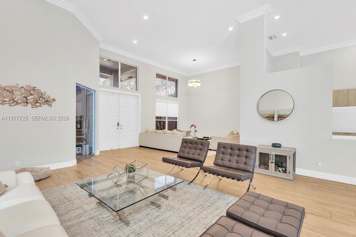 COUNTRY ISLES - Residential