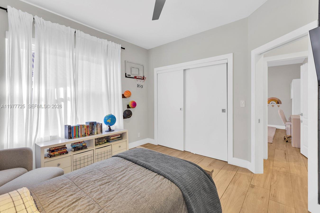 COUNTRY ISLES - Residential