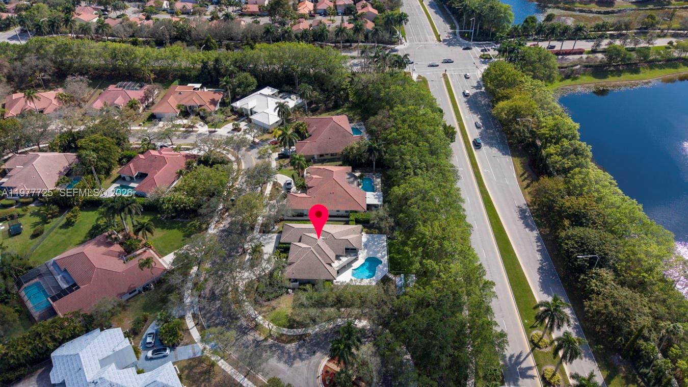 COUNTRY ISLES - Residential