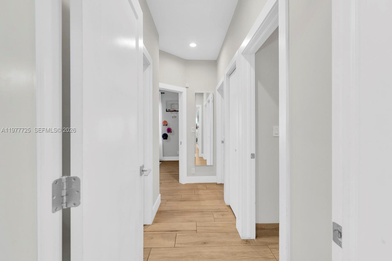 COUNTRY ISLES - Residential