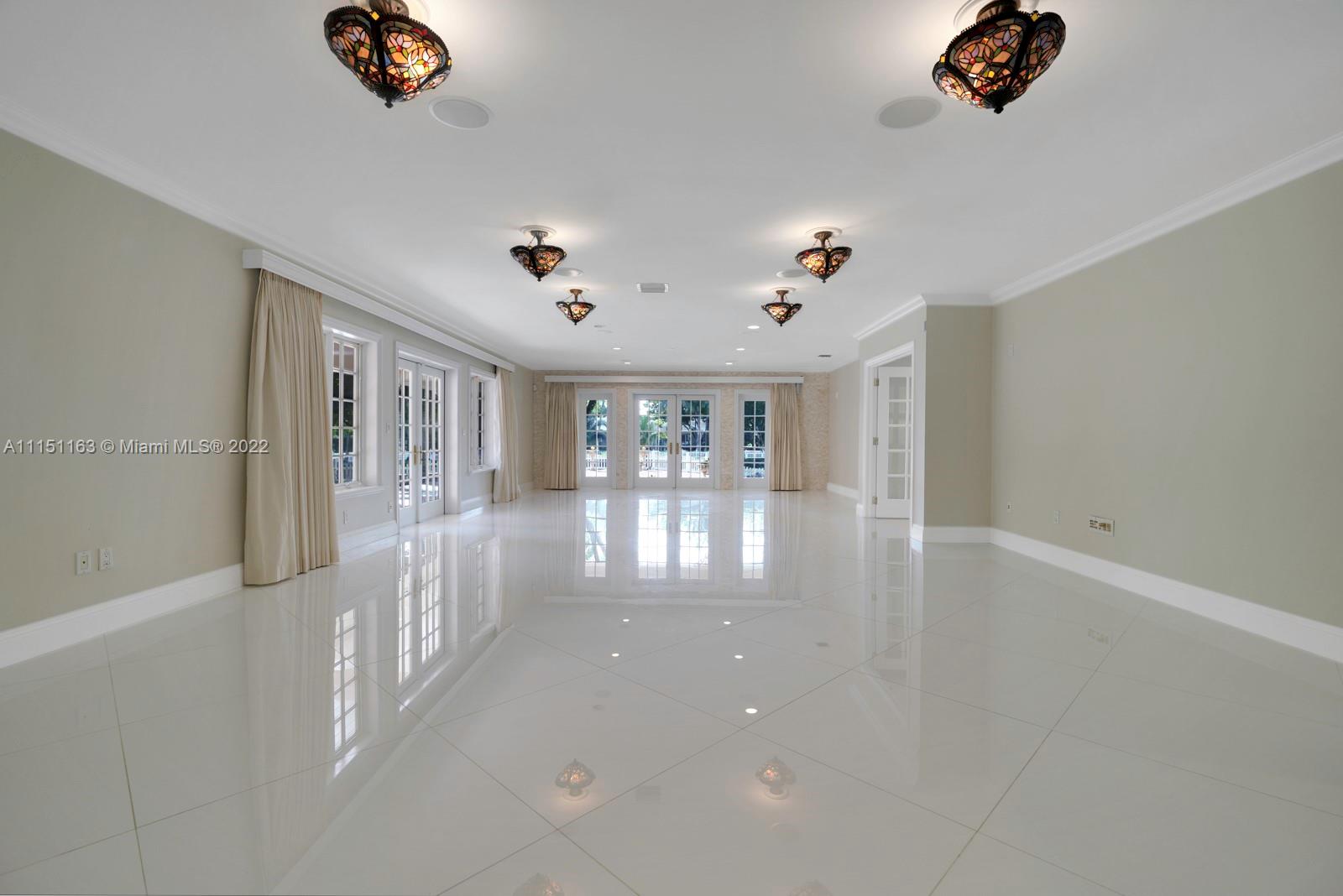 EVERGLADES SUGAR & LAND C - Residential