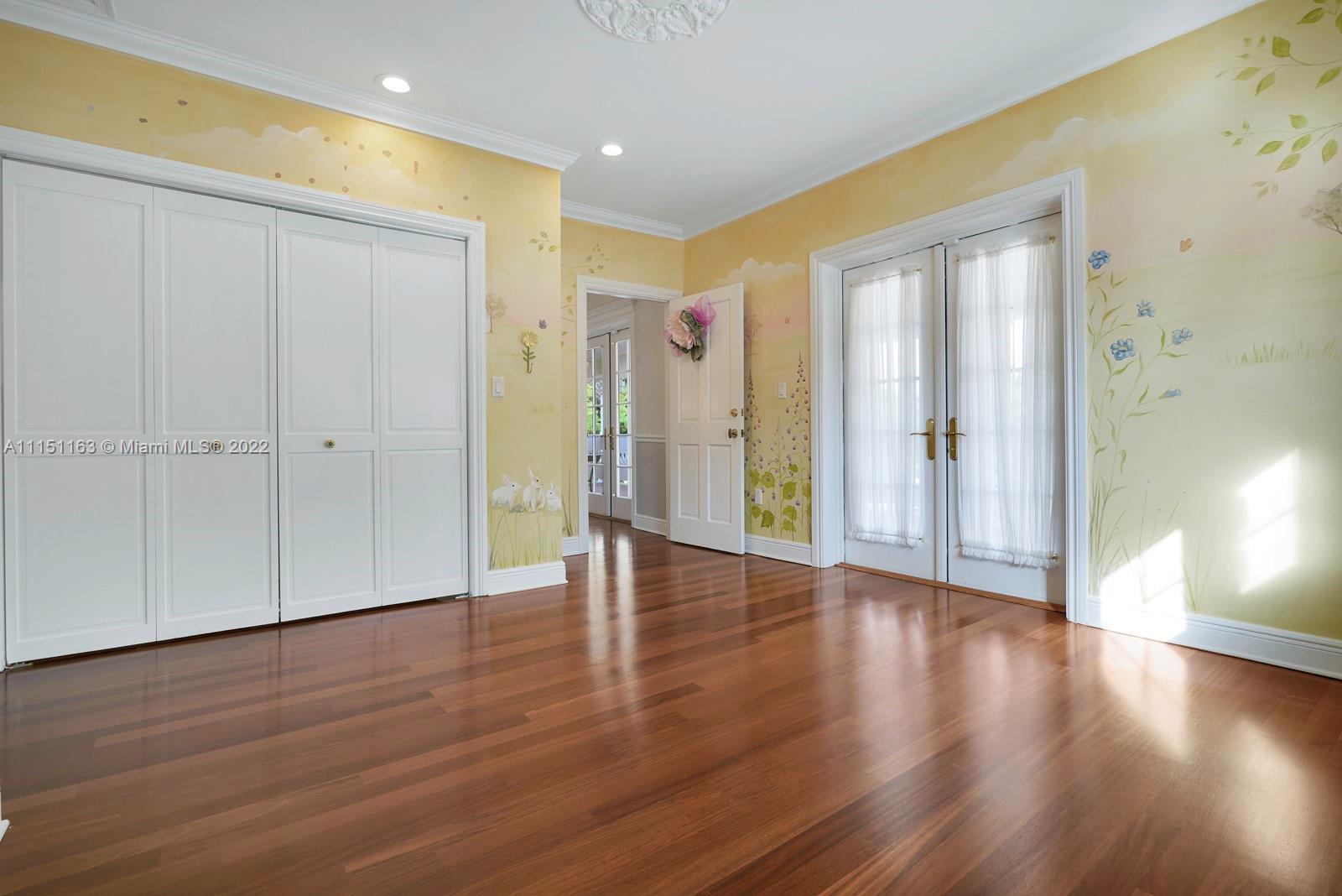 EVERGLADES SUGAR & LAND C - Residential