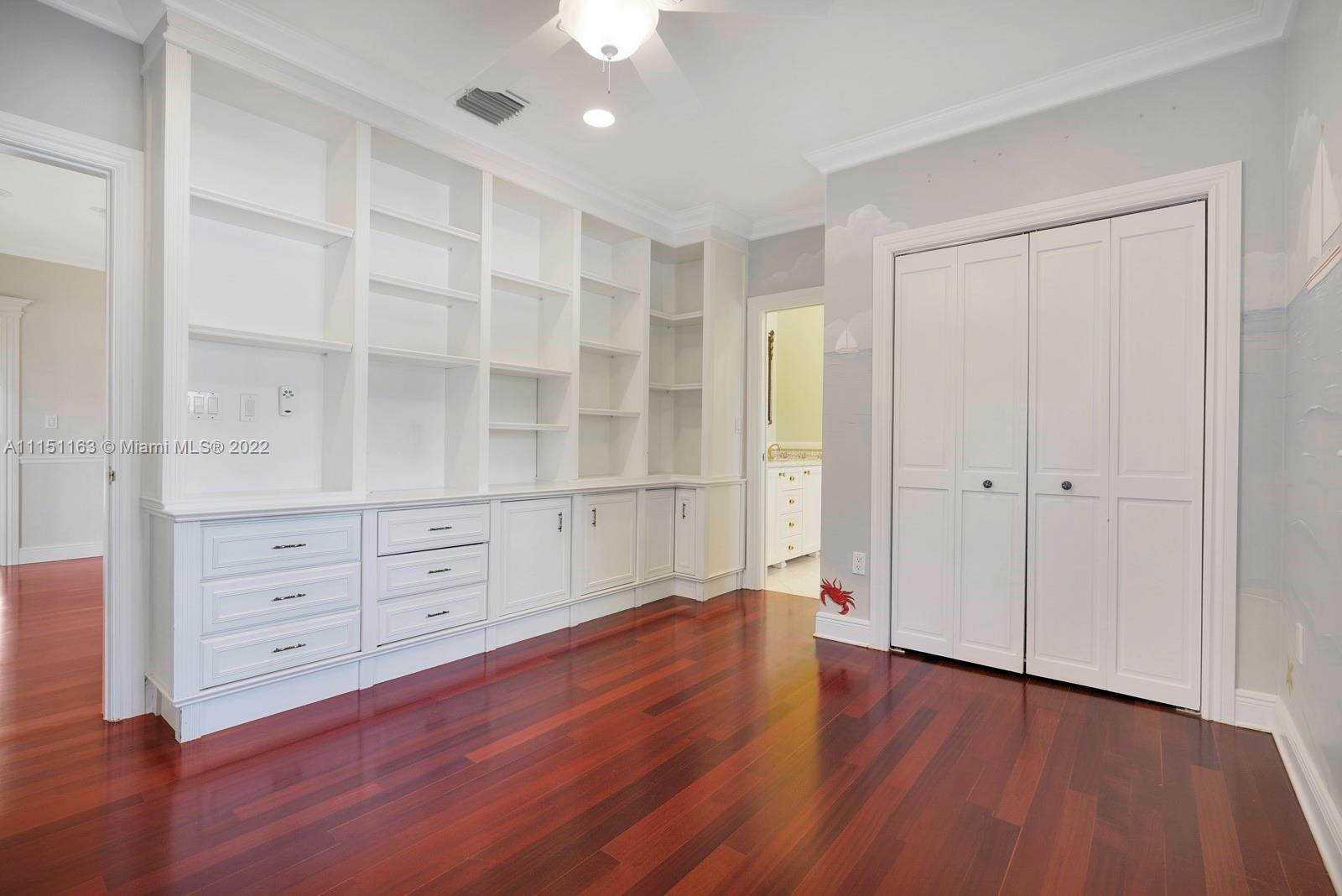 EVERGLADES SUGAR & LAND C - Residential