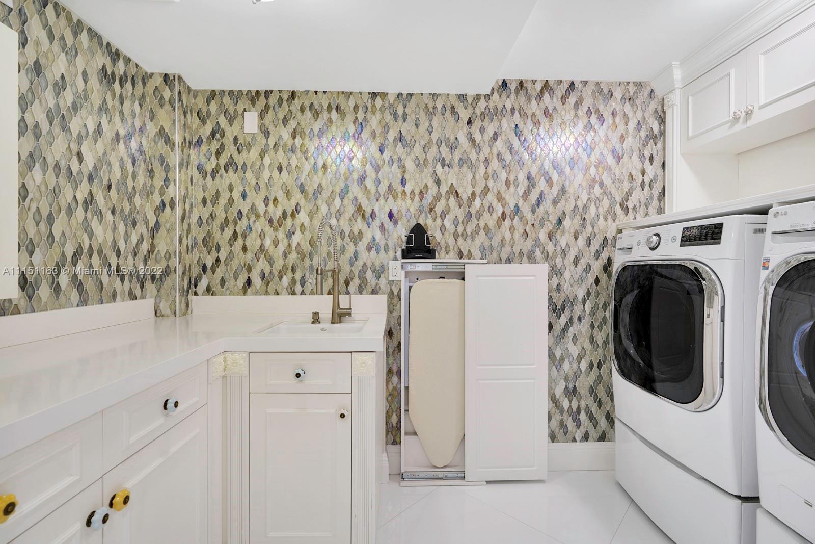 EVERGLADES SUGAR & LAND C - Residential