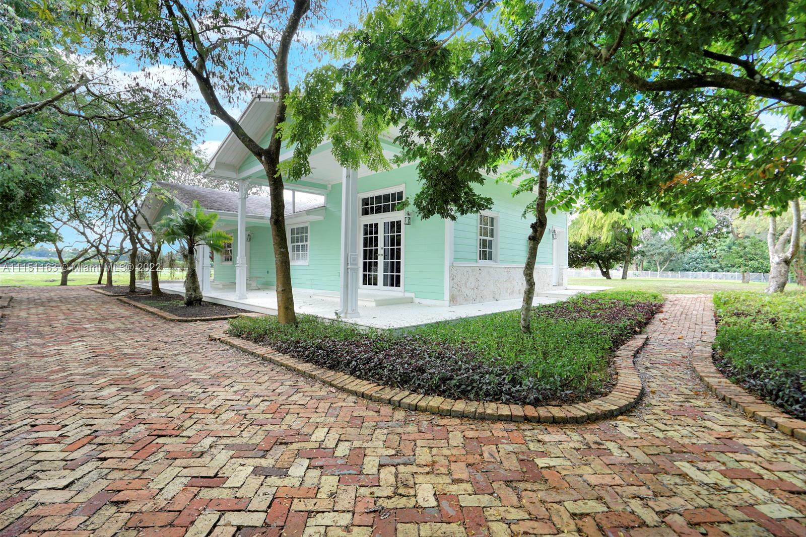 EVERGLADES SUGAR & LAND C - Residential