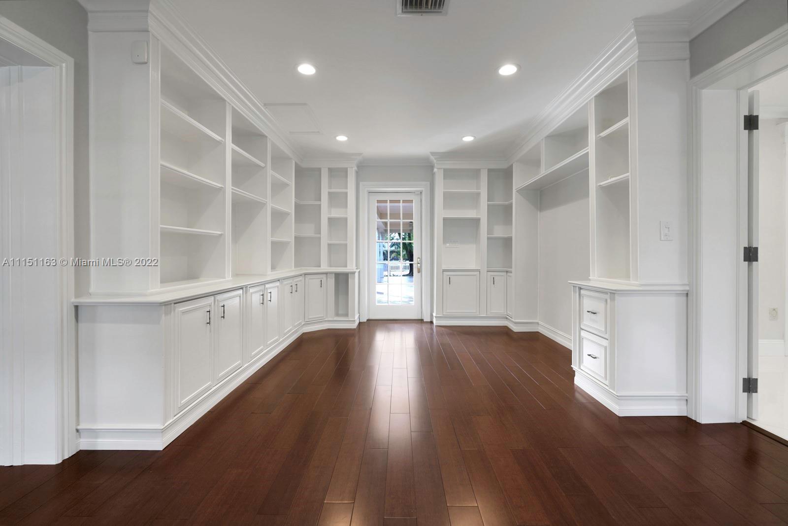 EVERGLADES SUGAR & LAND C - Residential