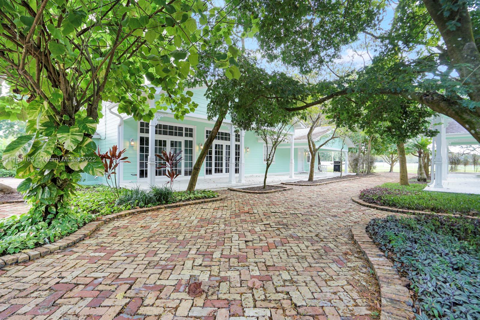 EVERGLADES SUGAR & LAND C - Residential