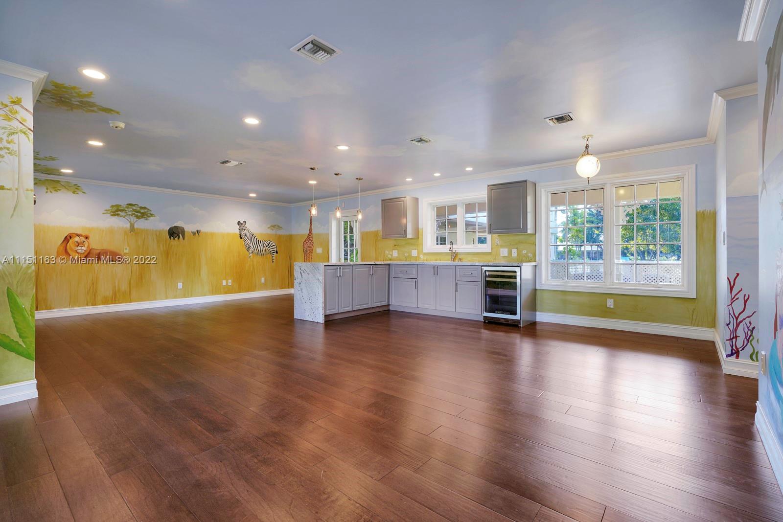 EVERGLADES SUGAR & LAND C - Residential