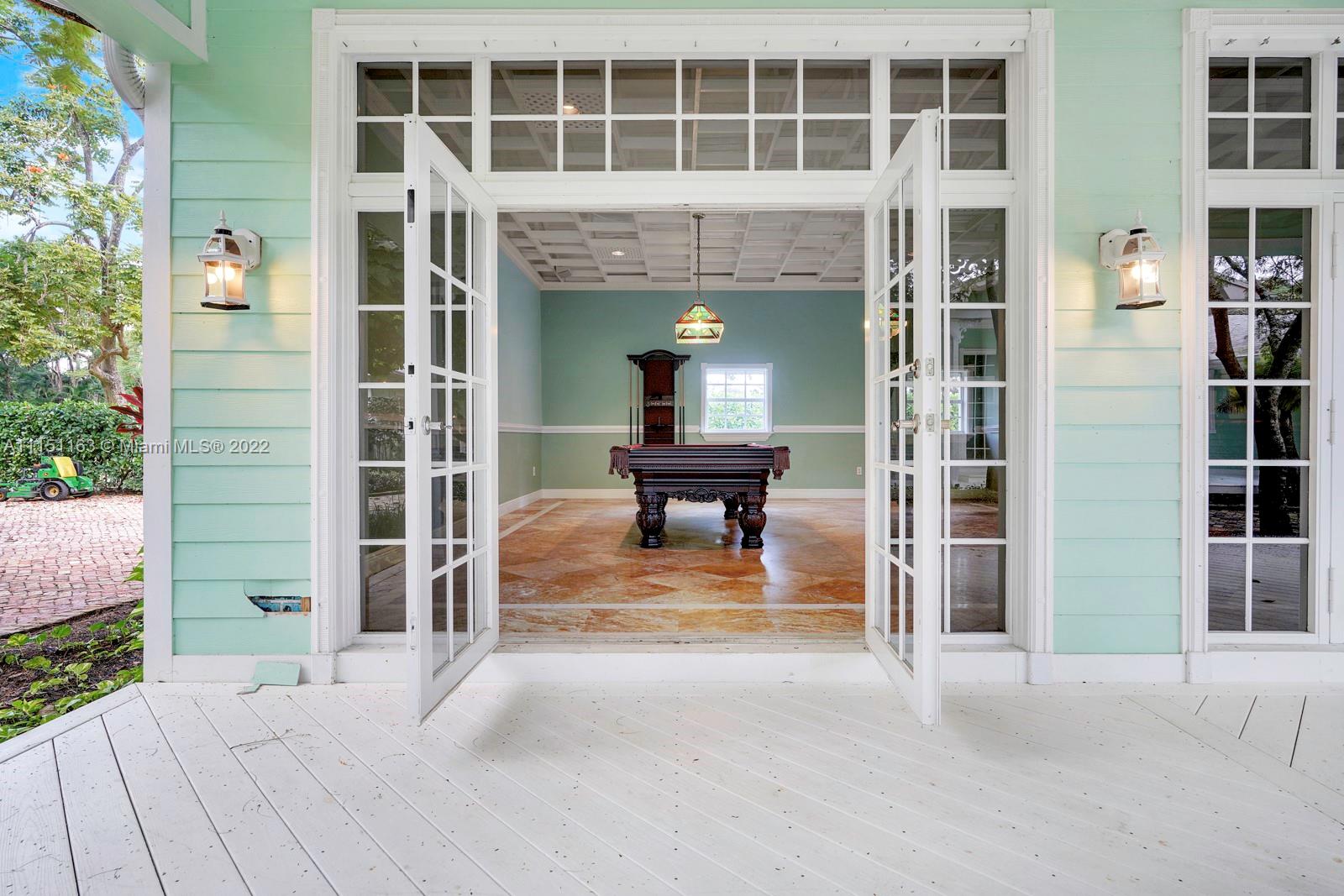 EVERGLADES SUGAR & LAND C - Residential