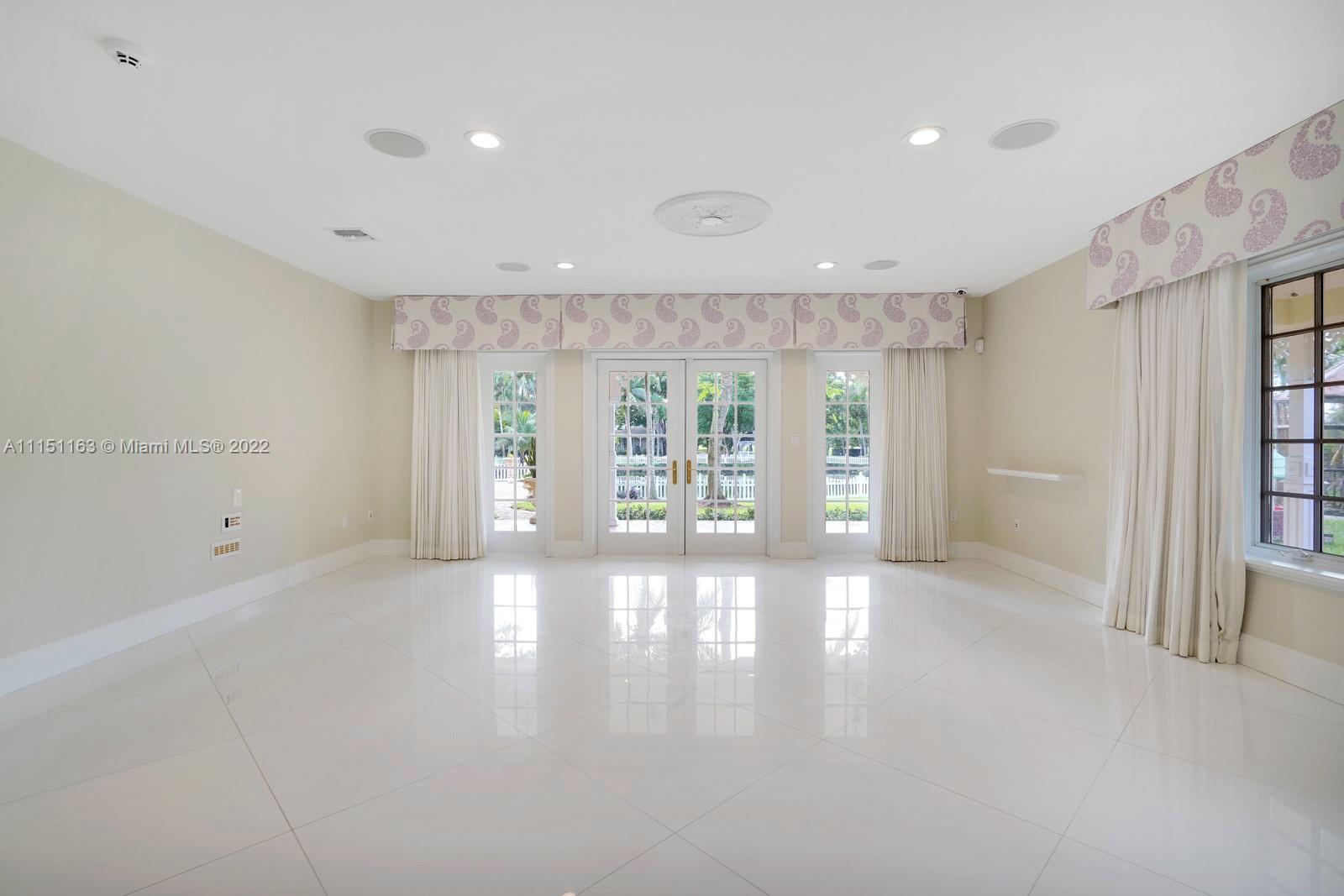 EVERGLADES SUGAR & LAND C - Residential