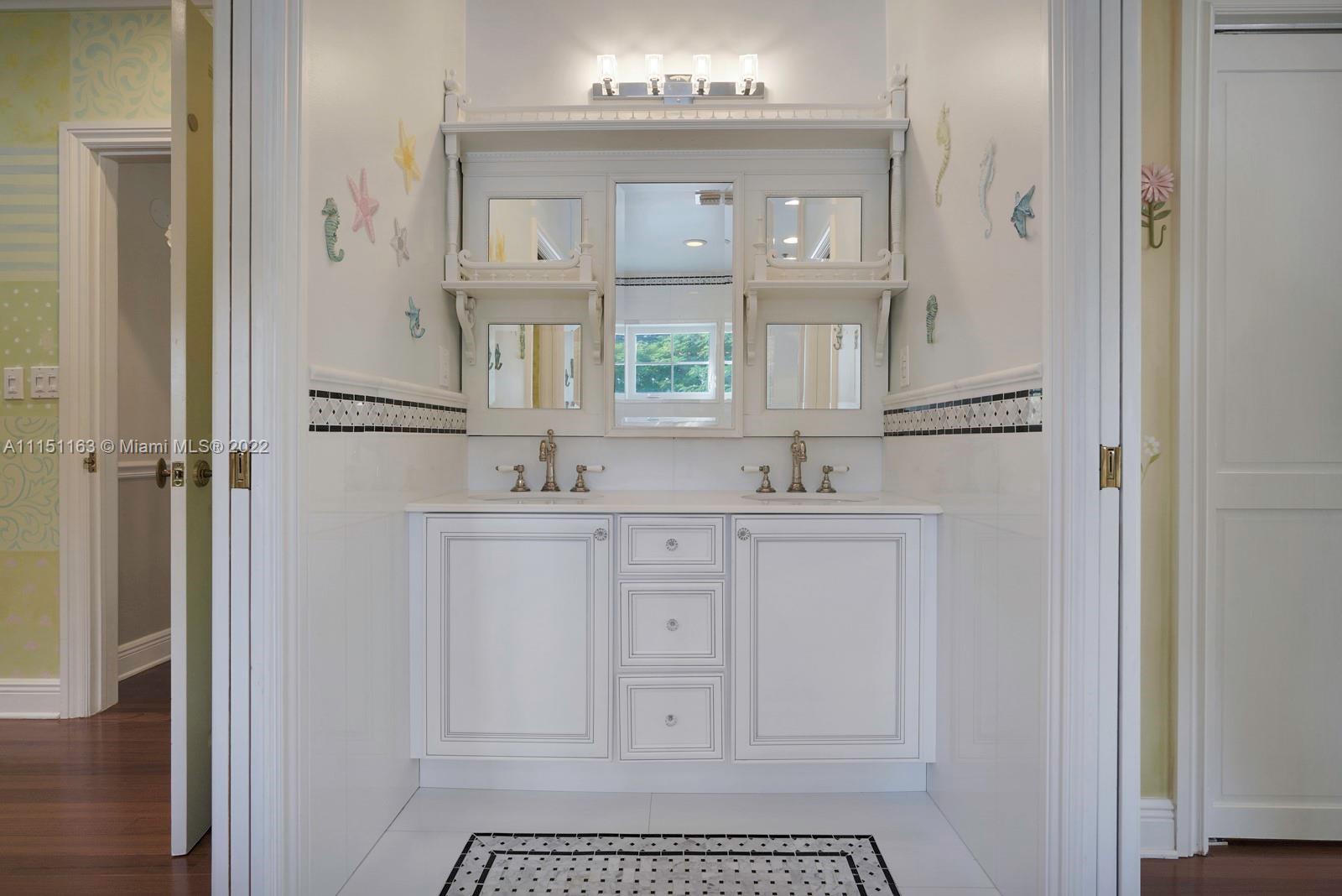 EVERGLADES SUGAR & LAND C - Residential