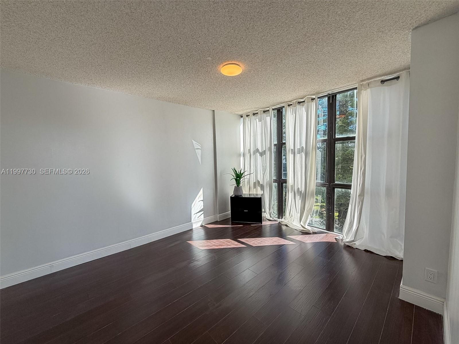 OCEANVIEW PARK CONDO - Residential