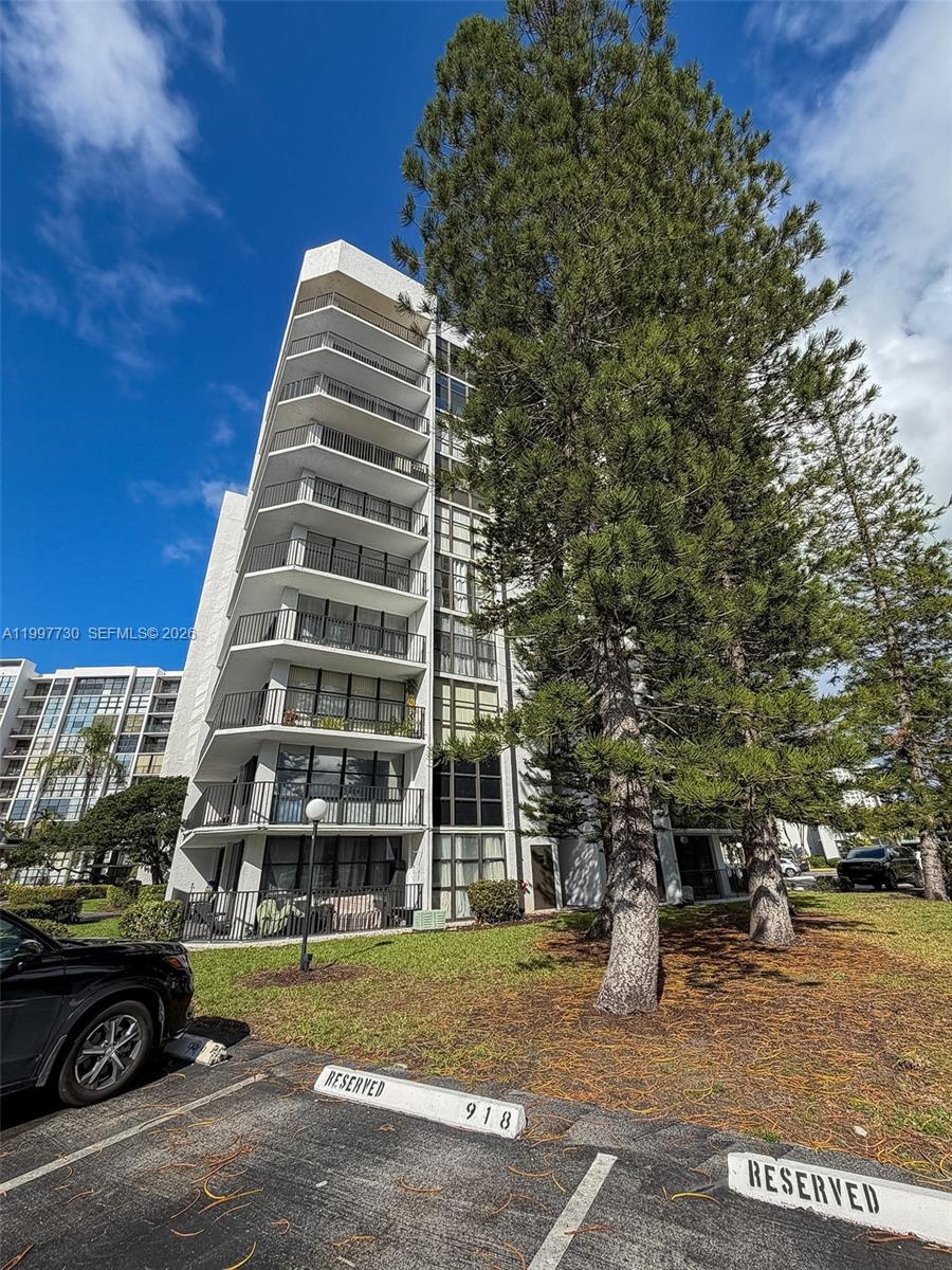OCEANVIEW PARK CONDO - Residential