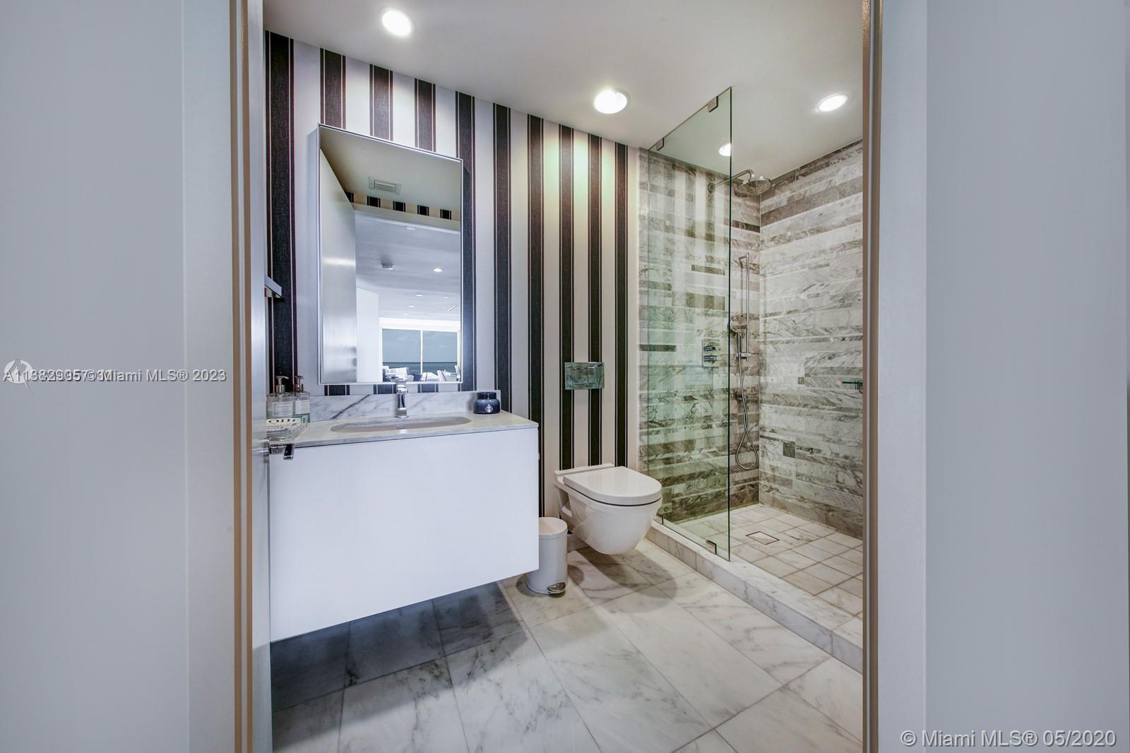 OCEANA BAL HARBOUR CONDO - Residential