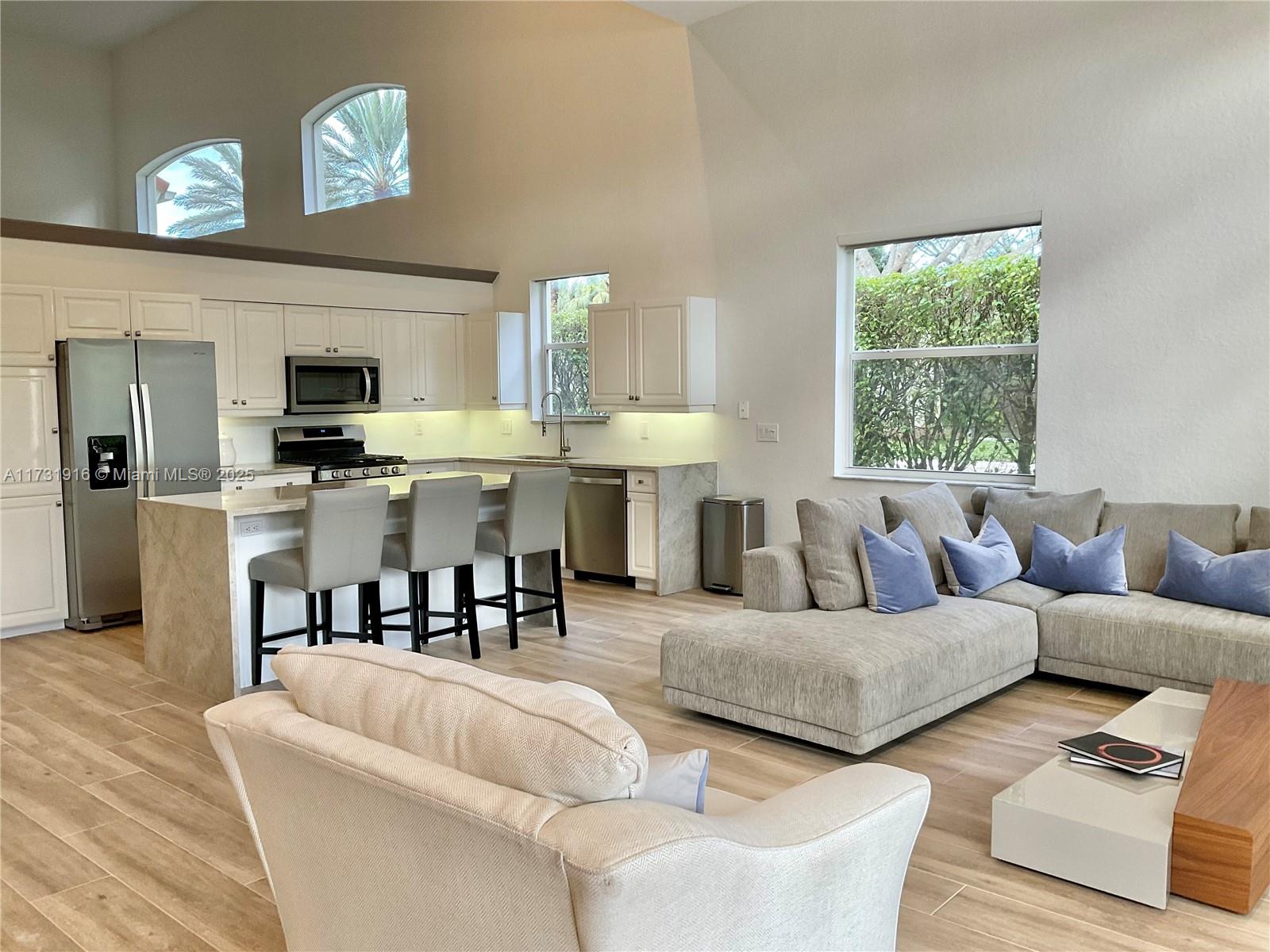 IBIS GOLF AND COUNTRY CLU - Residential Lease