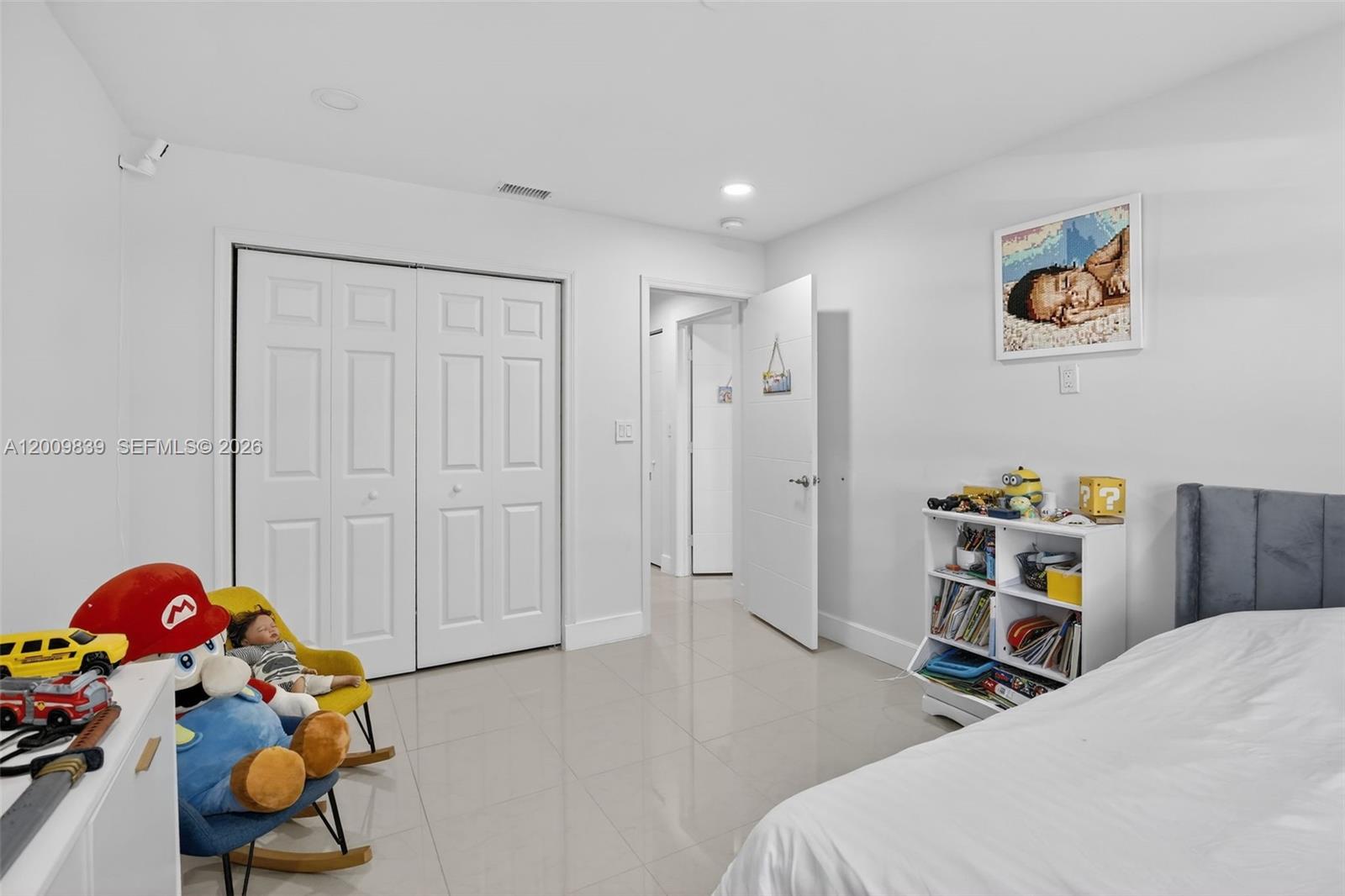 HOLLYWOOD HILLS NORTH SEC - Residential