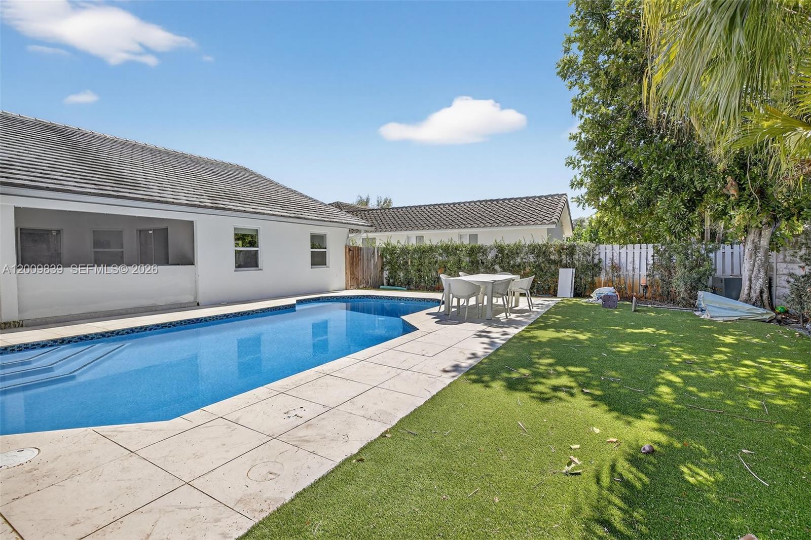 HOLLYWOOD HILLS NORTH SEC - Residential