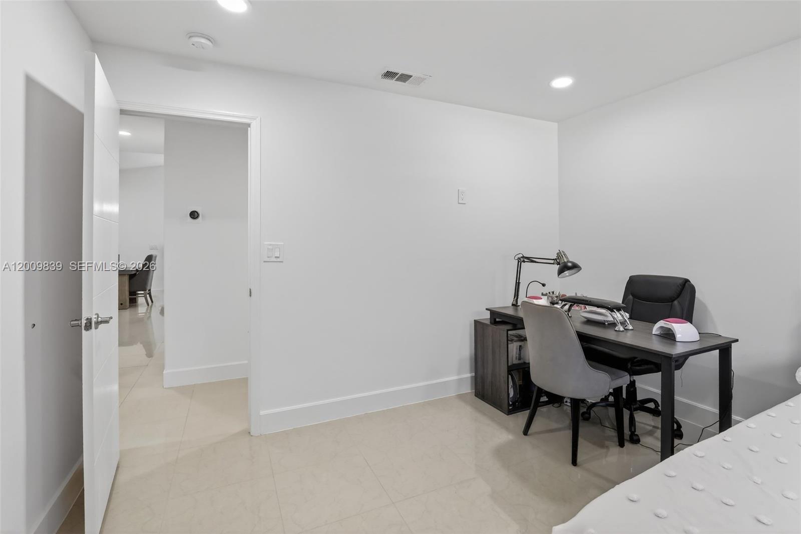 HOLLYWOOD HILLS NORTH SEC - Residential
