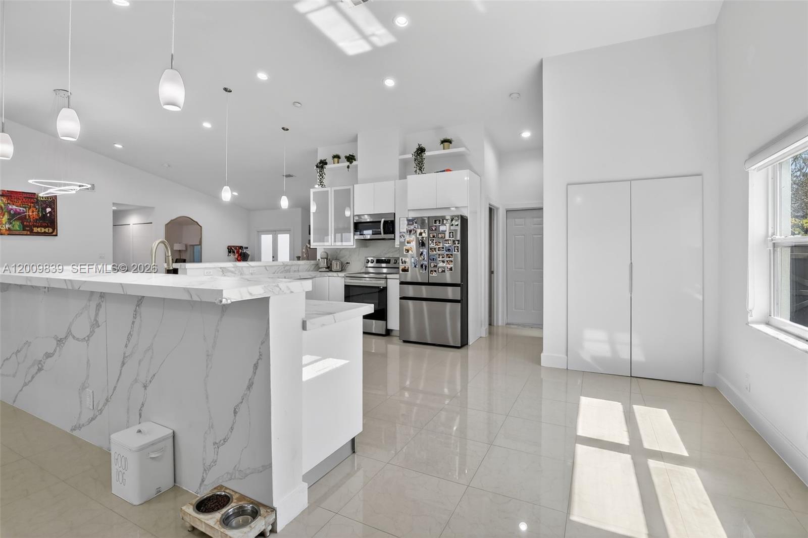 HOLLYWOOD HILLS NORTH SEC - Residential