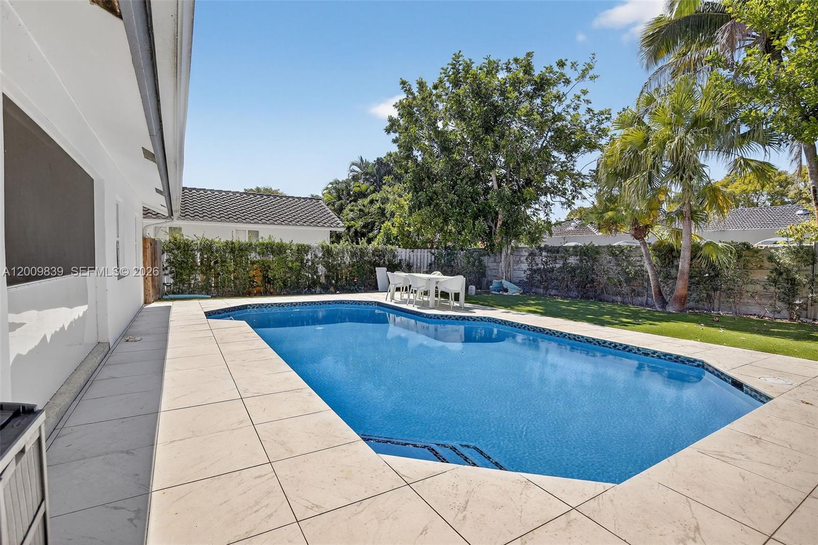 HOLLYWOOD HILLS NORTH SEC - Residential