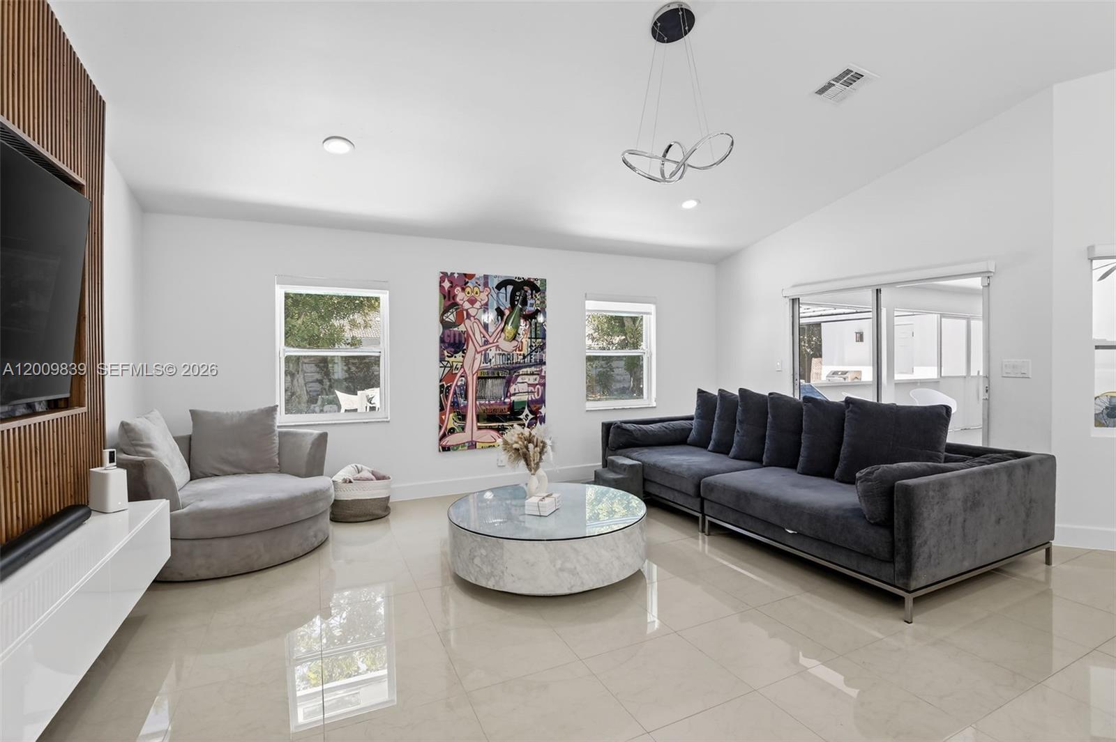 HOLLYWOOD HILLS NORTH SEC - Residential